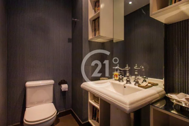 Imagem Apartamento com 3 dormitórios à venda, 201 m² por R$ 6.030.000,00 - Itaim Bibi - São Paulo/SP