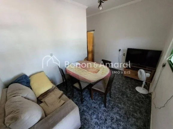 Imagem Ótima casa térrea à venda próximo do Swiss Park em Campinas
Casa com um maravilhoso quintal, sal...