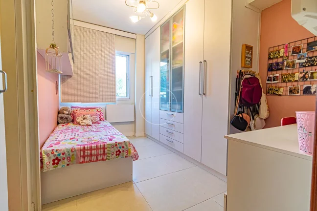 Imagem APARTAMENTO com PLANTA para 4 DORMITÓRIOS na FREGUESIA - Rio de Janeiro, RJ