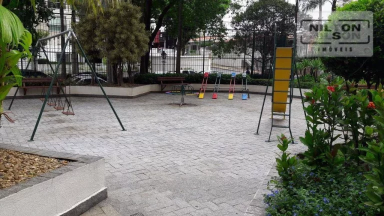 Imagem Apartamento com 3 dormitórios à venda, 113 m² por R$ 750.000,00 - Cambuí - Campinas/SP