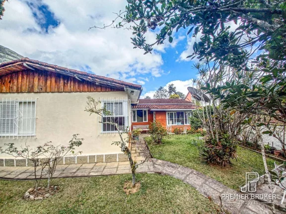 Imagem Casa à venda, 185 m² por R$ 810.000,00 - Araras - Teresópolis/RJ