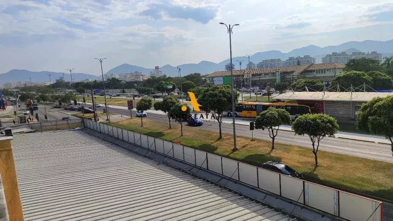 Imagem Av. das Américas - Recreio - Lojão frontal Americas com 713m2 lineares alugado para Farmacia e Pet de renome!!! Oportunidade única no local!!!