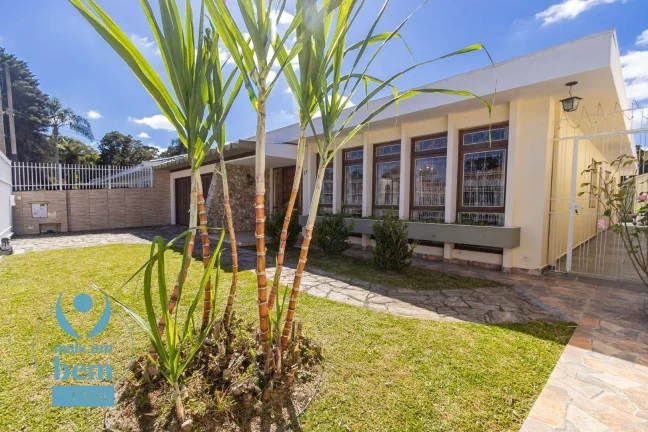 Imagem Ampla casa térrea com 208 m², 4 quartos à venda por R$ 1.490.000 - Jardim Social - Curitiba/PR
