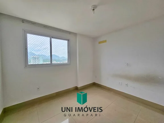 Imagem Oportunidade! Apto com vista lateral para o mar e prédio com área de lazer completa na quadra do mar.