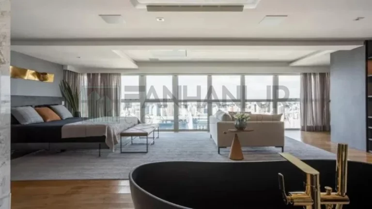 Imagem Imperdível: Cobertura de Alto Padrão na Vila Nova Conceição, São Paulo-SP - 2 Quartos, 2 Suítes, 4 Salas, 4 Banheiros, 4 Vagas - 240m².