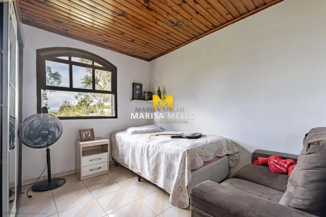 Imagem Chácara com 3 quartos, 4500m2, à venda no bairro Guarituba em Piraquara!!!