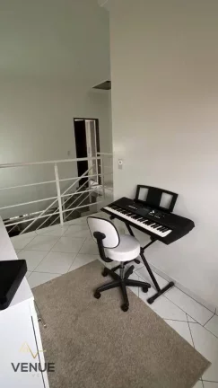Imagem Sobrado com 4 dormitórios à venda, 264 m² por R$ 1.060.000,00 - Jardim Modelo - Suzano/SP
