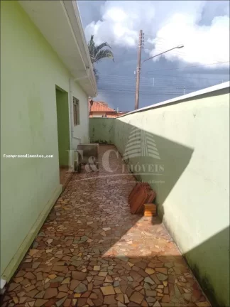Imagem Casa para Venda em Iracemápolis, Centro, 5 dormitórios, 1 banheiro, 1 vaga