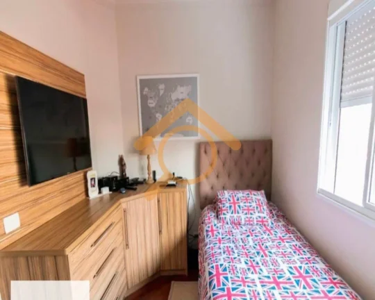 Imagem Casa à venda em São Paulo-SP, no Jardim Marajoara, com 3 quartos, 3 suítes, 2 salas, 5 banheiros, 3 vagas de garagem, 236m².