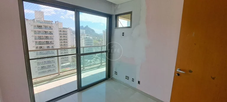 Imagem APARTAMENTO com 3 DORMITÓRIOS na BARRA OLÍMPICA
