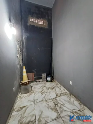 Imagem ALUGO PONTO COMERCIAL, NA RUA SENADOR QUINTINO