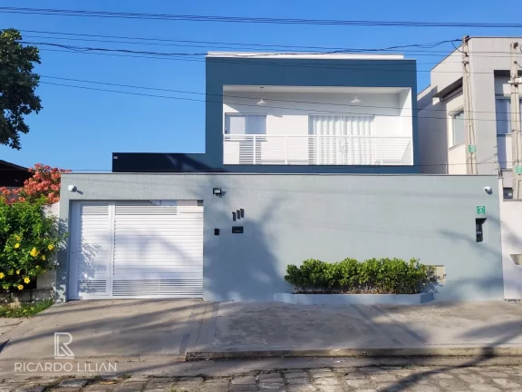 Imagem "Seu Refúgio à Beira-Mar: Sobrado de Luxo com Piscina, Automação e 5 Vagas no Cibratel 1, Itanhaém!"