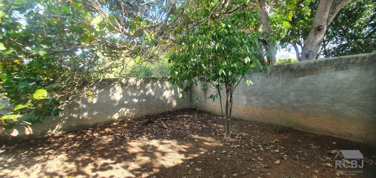 Imagem CASA RESIDENCIAL em ESMERALDAS - MG, DUMAVILLE