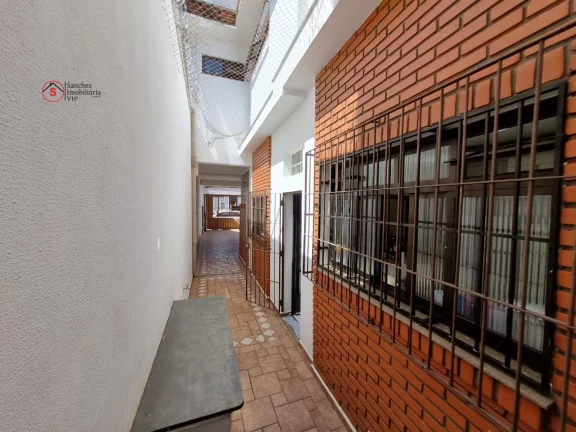 Imagem Casa belíssima na Mooca, 277m, 3 andares, com espaço gourmet, 4 quartos sendo 2 suítes, vaga para 3 carros
