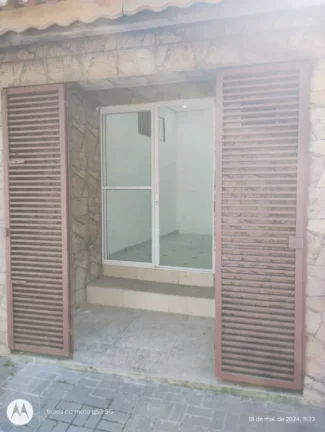 Imagem Salão para alugar, 30 m² por R$ 1.300,00/mês - Centro - Poá/SP