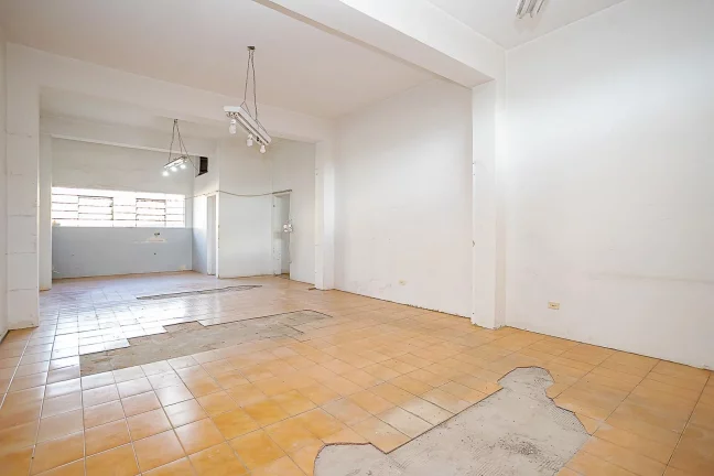 Imagem Imóvel casa comercial à venda no Campo Comprido Curitiba