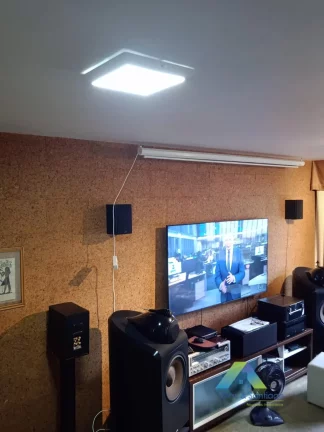 Imagem SOBRADO À VENDA COM 3 DORMITÓRIOS E 2 BANHEIROS NO JARDIM SANTA EMÍLIA!