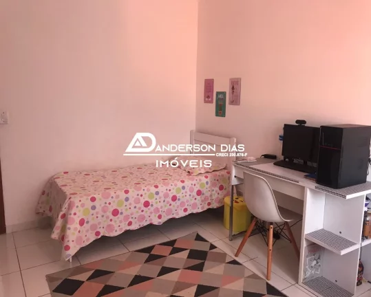 Imagem Sobrado com 2 dormitórios à venda, 103 m² por R$ 259.000 - Pontal de Santa Marina - Caraguatatuba/SP