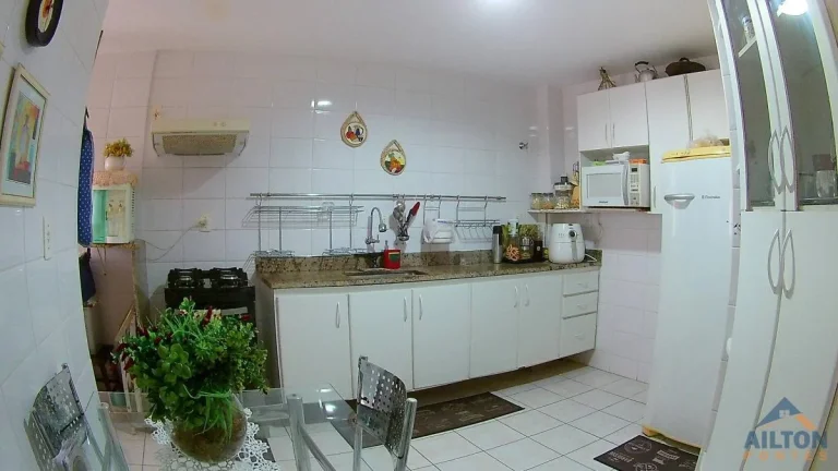 Imagem Apartamento com 3 Quartos à Venda na Praia do Morro - Guarapari/ES