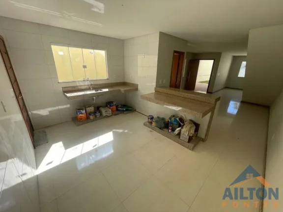 Imagem Casa Duplex com 3 Quartos à Venda em Itapebussu - Guarapari/ES
