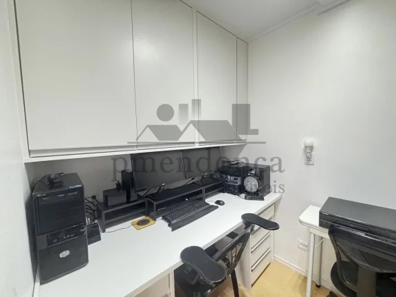 Imagem Lindo apartamento todo reformado com living para 2 ambientes , sacada, 2 dormitórios com armários ...