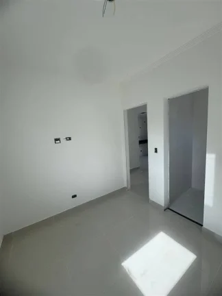 Imagem CASA COM 52.14 m² - BOQUEIRAO - PRAIA GRANDE SP
