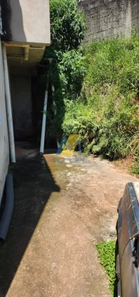 Imagem Casa Comercial para Locação com 5 Vagas, Água e Luz Individuais