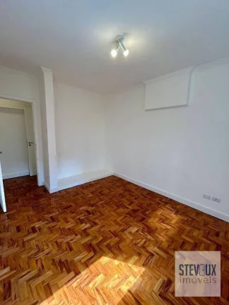 Imagem Apartamento reformado no Itaim com 3 dormitórios e vaga fixa