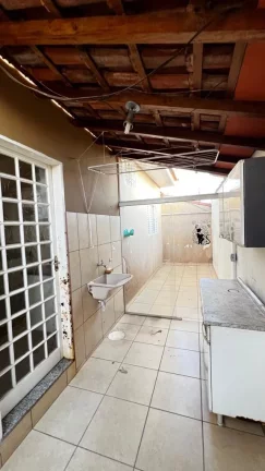 Imagem CASA Á VENDA NO FRANVILLE DE ESQUINA COM A RECEITA FEDERAL, EXCELENTE LOCALIZAÇÃO!