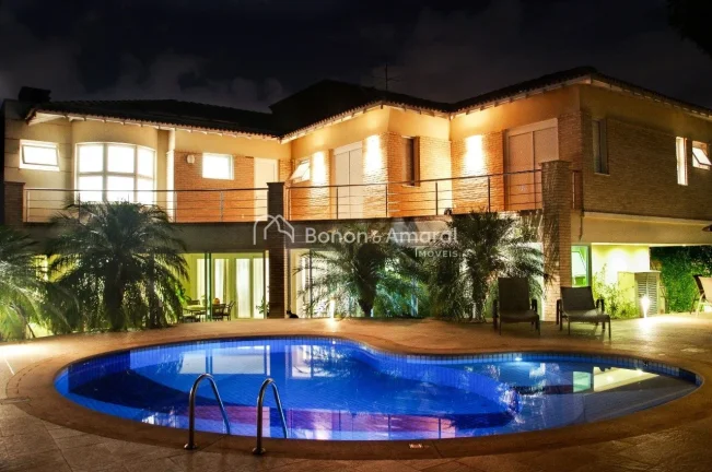 Imagem O Alphaville Campinas dispensa apresentações e essa casa está localizada em um dos melhores ponto...
