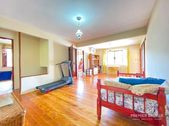 Imagem Casa à venda, 290 m² por R$ 789.900,00 - Vale do Paraíso - Teresópolis/RJ