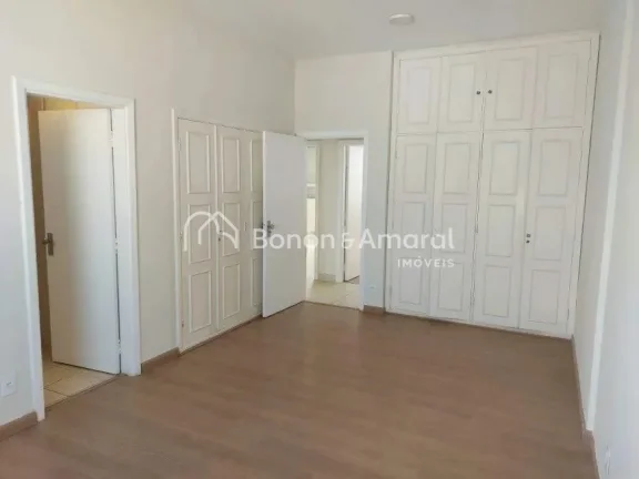 Imagem Amplo apartamento à venda no Ed. Dona Amélia, no Cambuí, Campinas. Com 190 m², o imóvel dispõe...