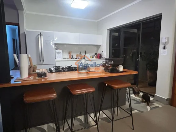 Imagem Casa à venda no bairro JARDIM NOVA SANTA CRUZ - Mogi Mirim/SP