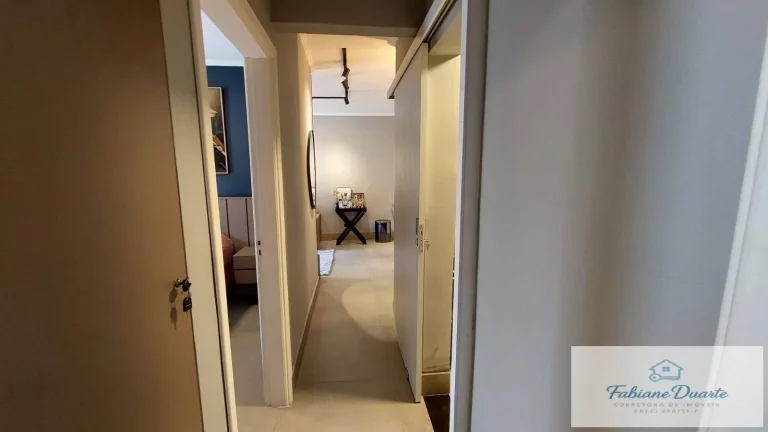 Imagem Apartamento 2 dormitórios reformado na Área Nobre da praia Grande