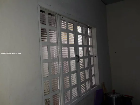 Imagem Casa para Venda em Limeira, ANAVEC, 2 dormitórios, 2 banheiros, 2 vagas
