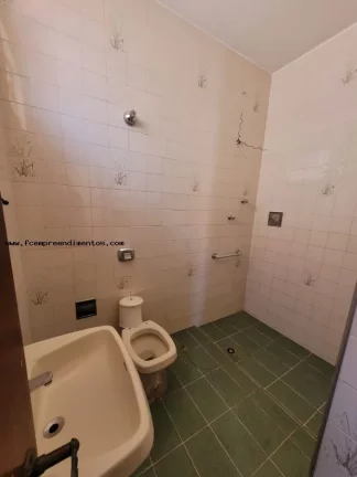 Imagem Casa para Venda em Limeira, Boa Vista, 3 dormitórios, 1 suíte, 2 banheiros, 3 vagas