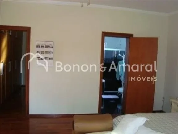Imagem Casa de Condomínio com 554 m² e 4 Quartos