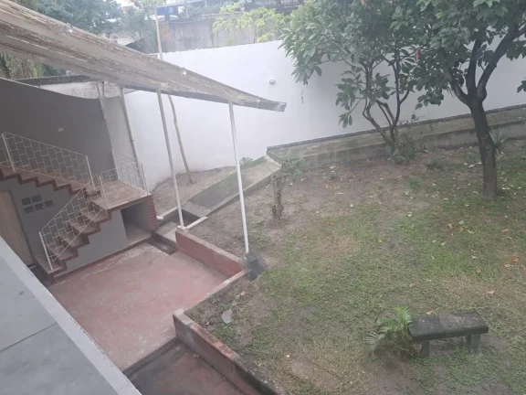 Imagem Casa para Venda em Rio de Janeiro, Campo Grande, 3 dormitórios, 2 banheiros, 2 vagas