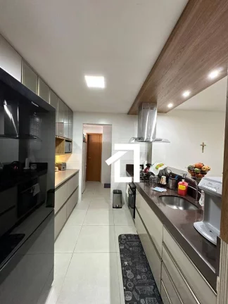Imagem Apartamento | Gruta de Lourdes | 3 Quartos | 92M2 | WC de Serviço | Face Sul | Cozinha Americana