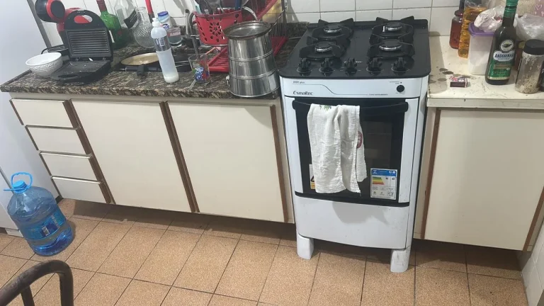 Imagem Apartamento para Venda em Praia Grande, Aviação, 2 dormitórios, 1 suíte, 1 banheiro, 1 vaga