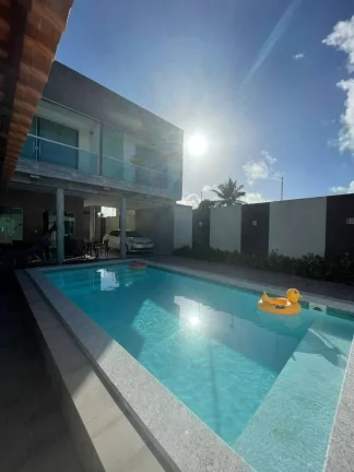 Imagem Casa à venda no bairro Suissa - Espaçosa com 5 quartos e 4 vagas de garagem!