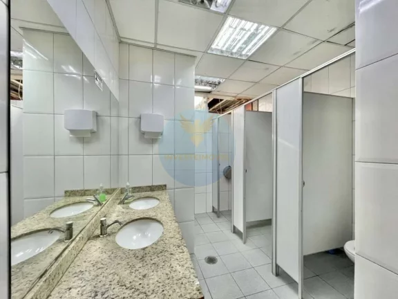 Imagem Edifício Comercial a Venda no bairro Granja Viana - Carapicuíba, SP