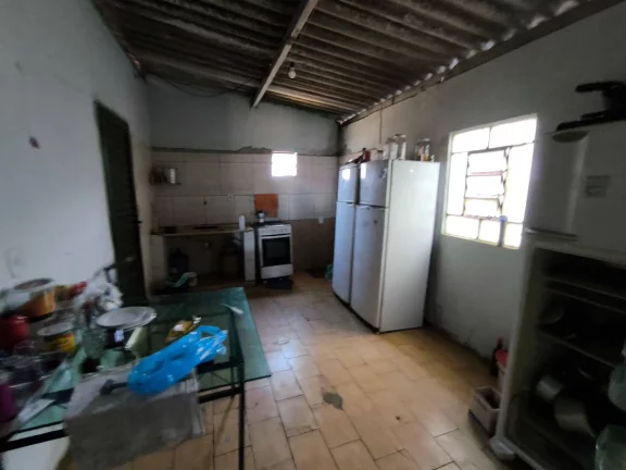 Imagem Casa De 2/4 Com Barracao No Jardim Bela Vista Goiania