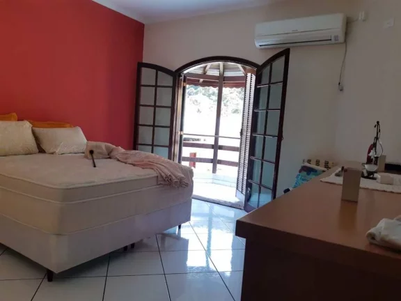 Imagem Casa com 6 dormitórios à venda, 327 m² por R$ 1.800.000,00 - Canto do Forte - Praia Grande/SP