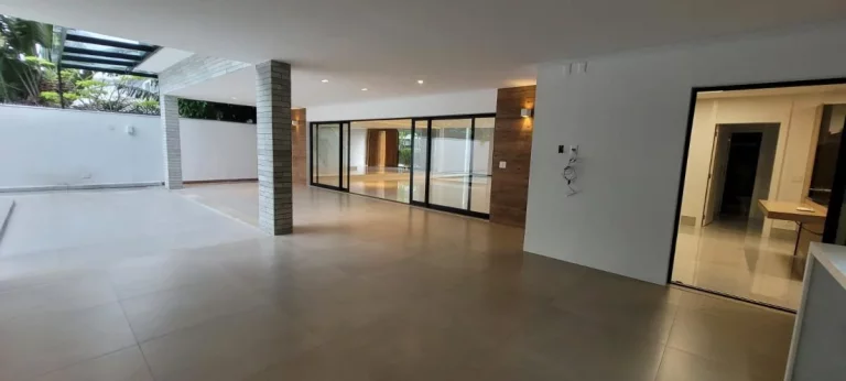 Imagem Casa com 4 Quartos à Venda, 700 m² em Barra Da Tijuca - Rio De Janeiro