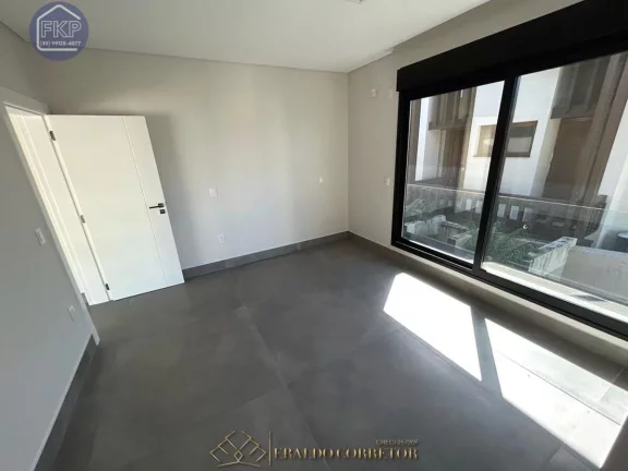 Imagem Casa Alto Padrão 5 Suítes!
