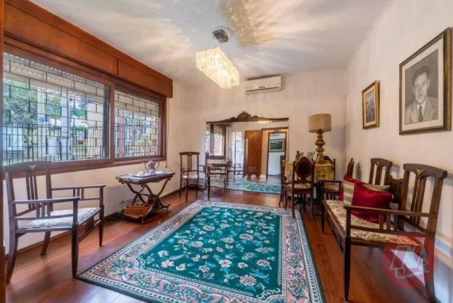 Imagem Casa com 3 dormitórios, 299 m² - venda por R$ 2.385.000,00 ou aluguel por R$ 23.499,00/mês - Boa Vista - Porto Alegre/RS