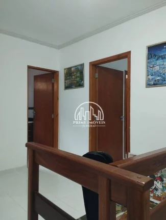 Imagem Sobrado com 3 dormitórios à venda, 199 m² por R$712 mil - Jardim Marambaia - Jundiaí/SP