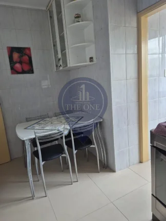 Imagem Imperdível! Apartamento à venda em São Paulo-SP, Aclimação. 2 quartos, 2 salas, 1 banheiro, 1 vaga de garagem. 102m².
