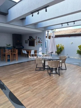Imagem Casa linear de 4 quartos, com closet e piscina, em terreno de 448m² no Boulevard Lagoa Residence